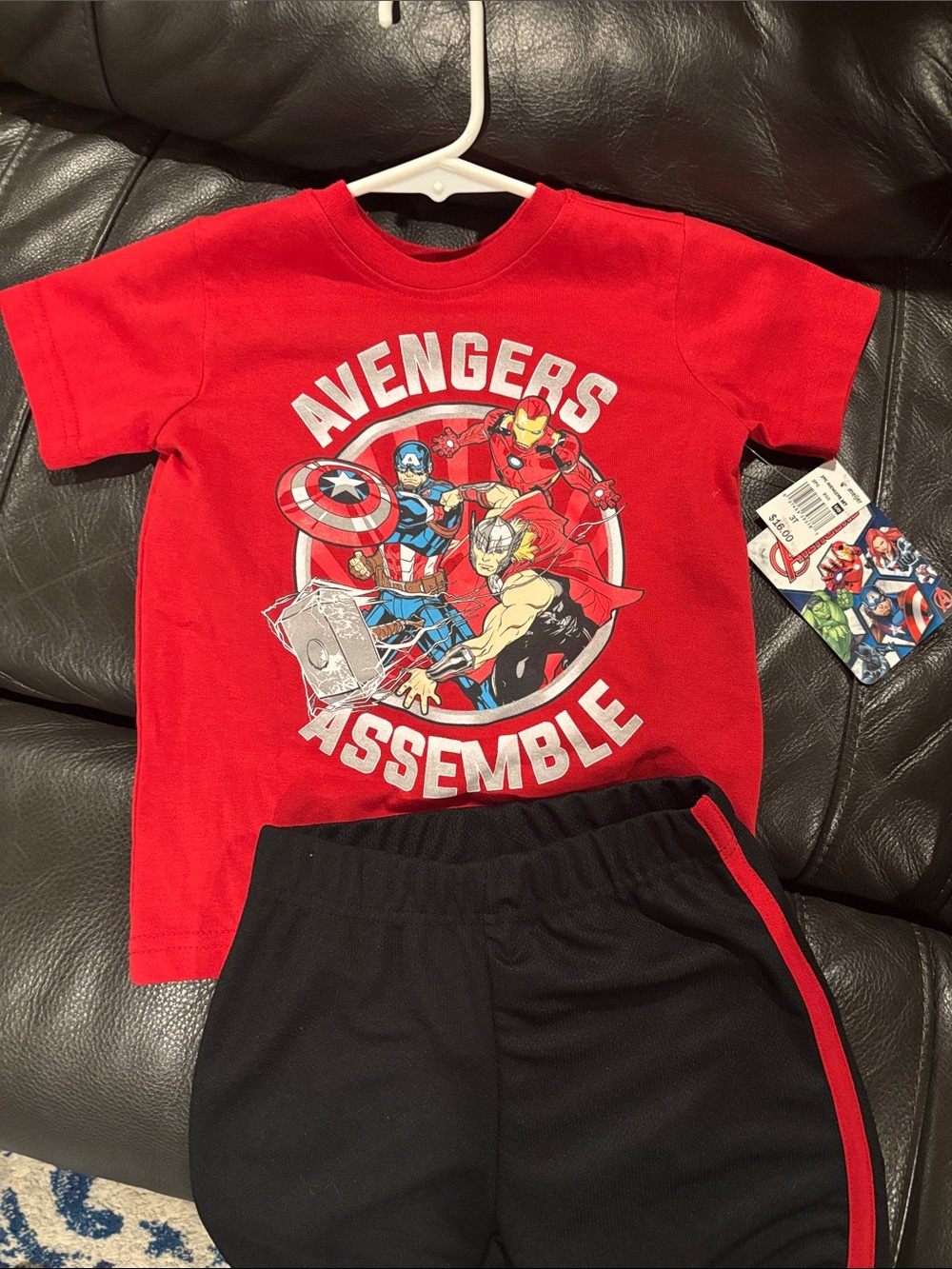Marvel Avengers Red Graphic Tee and short set- Youth 3T